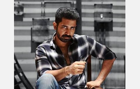 ஒப்புக்கொண்ட சம்பளத்தில் 25 சதவீதம் குறைத்துக் கொண்ட விஜய் ஆண்டனி