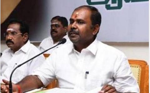 ஊரடங்கு தளர்வுகள் அத்தியாவசியத் தேவைகளுக்காகவே; விழிப்புடன் பயன்படுத்துக: அமைச்சர் ஆர்.பி. உதயகுமார்