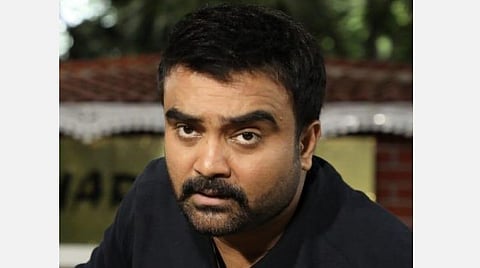 கரோனா பாதிப்பு: 40% சம்பளத்தை விட்டுக்கொடுத்த உதயா