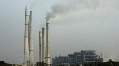 முழு ஊரடங்கு தளர்வுக்குப் பிறகு தொழிற்சாலைகளை இயக்க வழிகாட்டு நெறிமுறைகள்- தேசிய பேரிடர் மேலாண்மை ஆணையம் வெளியீடு