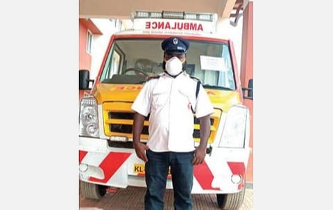 கடைநிலை ஊழியர்களிடமும் சமூகப் பொறுப்பைக் கேரளம் விதைத்தது!- கரோனா வார்டு காவலாளி சுனில்குமார் பேட்டி