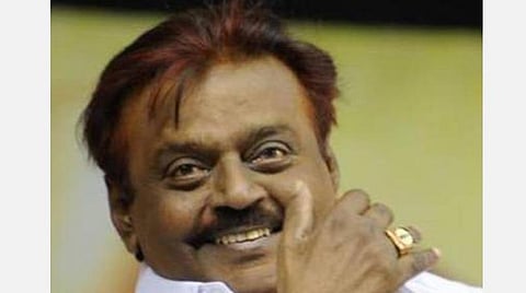 ‘’விஜயகாந்த் பழையபடி குணமாகணும்; எல்லாரும் வேண்டிக்கணும்!’’ - நடிகர் சிவசந்திரன் நெகிழ்ச்சிப் பேட்டி