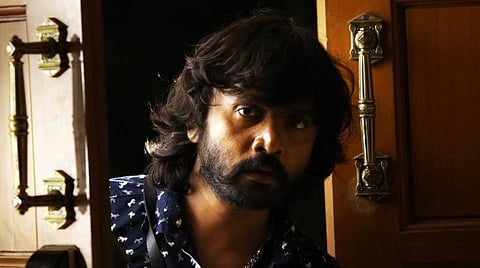 மக்கள் சேவைக்காக அரசியலுக்கு வந்தார்களா? - சினேகன் காட்டம்