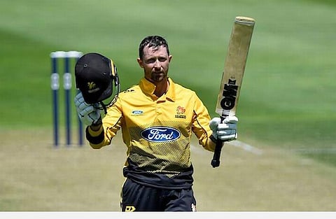 டெவன் பிலிப் கான்வே.