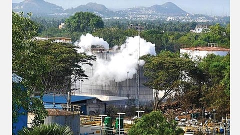 நஞ்சைக் கக்கும் நரகங்கள்