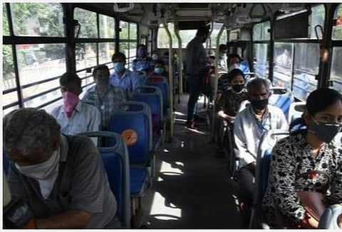 நகரப் பேருந்துகளை இயக்காமல் எல்லோரும் வேலைக்குச் செல்வது சாத்தியமா?