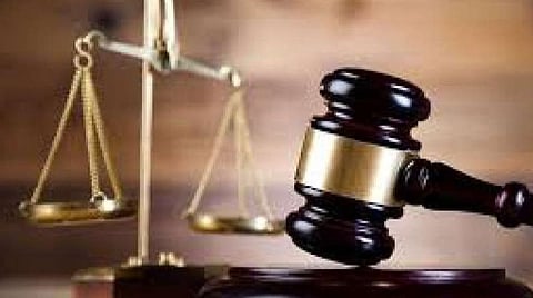 ‘தி இந்து’ உள்ளிட்ட பத்திரிகைகள் மீது தமிழக அரசு தொடர்ந்த 28 அவதூறு வழக்குகள் ரத்து: சென்னை உயர் நீதிமன்றம் தீர்ப்பு