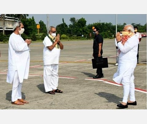 உம்பன் புயல் வெறியாட்டம்: ஒடிசாவுக்கு ரூ.500 கோடி முன்-நிவாரணத் தொகை- பிரதமர் மோடி அறிவிப்பு- மாநில அரசுக்குப் பாராட்டு