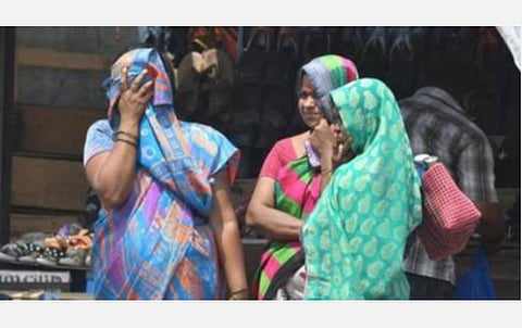 தமிழகத்தில் 16 இடங்களில் 100 டிகிரிக்கு மேல் வெயில்: அதிகபட்சமாக திருத்தணியில் 111 டிகிரி பதிவு