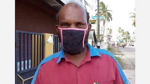 கரோனா காலத்திலும் தடையின்றி விநியோகம்: மக்கள் தங்களைக் கொண்டாடவில்லை என சிலிண்டர் விநியோகிப்போர் வருத்தம்