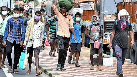 மதுரையிலிருந்து பிஹாருக்கு 2-வது முறையாக 1637 புலம்பெயர்ந்த தொழிலாளர்கள் பயணம்