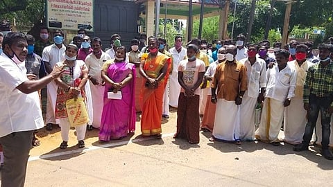 நாட்டுப்புறக் கலைஞர்களுக்கு கரோனா நிவாரண நிதி: தென்காசி ஆட்சியரிடம் கோரிக்கை