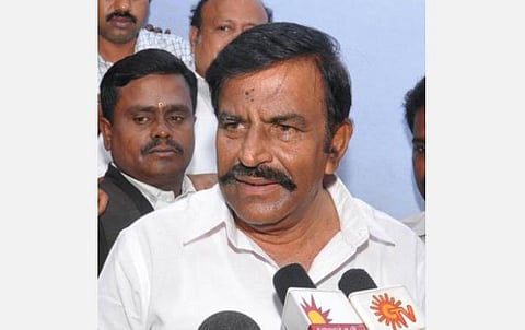 தண்ணீர் வரும்போதுதான் தூர்வாரும் பணி நடைபெறுகிறது; 20,000 கிலோமீட்டர் தொலைவுக்கு டெல்டாவில் வாய்க்காலே இல்லை- திமுக முதன்மைச் செயலாளர் கே.என்.நேரு குற்றச்சாட்டு