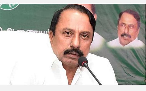 காய்ச்சல் உள்ள மாணவர்களுக்கு பொதுத்தேர்வில் விலக்கா?- அமைச்சர் செங்கோட்டையன் பதில்