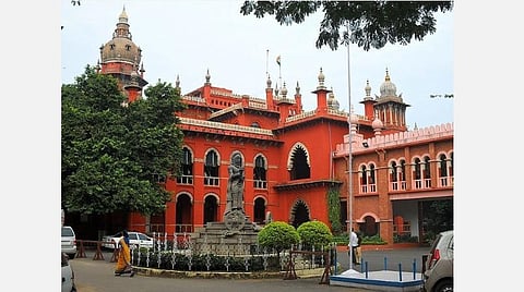 மீண்டும் கரோனா தொற்று; நீதிபதிகள் வீட்டிலிருந்தே வழக்குகளை கவனிக்க உயர் நீதிமன்றம் முடிவு