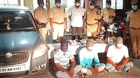 வந்தவாசி அருகே நகை அடகு கடை உரிமையாளரை கடத்தி கொலை செய்த 3 பேர் கைது