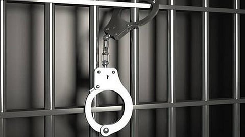 தெலங்கானா மாநிலத்தில் அரசு வேலை பெறுவதற்கு தந்தையை கொன்ற மகன்