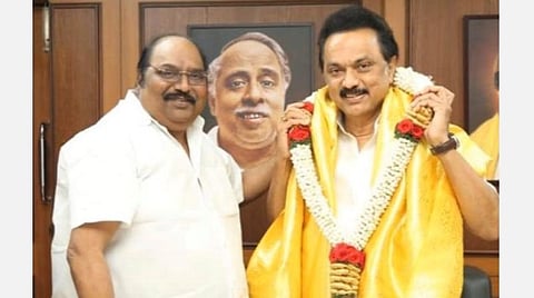 என்னை அதிகம் வெளியில் செல்லவேண்டாம் என்று எச்சரித்தார் அன்பழகன்: ஸ்டாலின் உருக்கம்