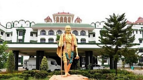 மின்னஞ்சலில் வழக்கு தாக்கல் செய்வதில் சிரமங்கள் களையப்படுமா?- உயர் நீதிமன்ற வழக்கறிஞர்கள் வலியுறுத்தல்