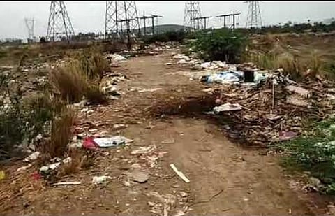 சித்தாலப்பாக்கம் ஏரியில் குப்பை கொட்டத் தடை: கிராமப் பஞ்சாயத்துக்கு உயர் நீதிமன்றம் நோட்டீஸ்