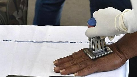 குமரியில் வீட்டு தனிமைப்படுத்தலில் 10 ஆயிரம் பேர்