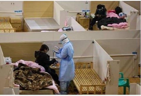 சீனாவில் கரோனா தீவிரம்: பெய்ஜிங்கில் பள்ளிகள் மீண்டும் மூடல்