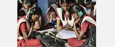 பத்தாம் வகுப்பு மாணவர்களுக்கு மதிப்பெண் மதிப்பீட்டு முறையில் புதிய வழிகாட்டல்