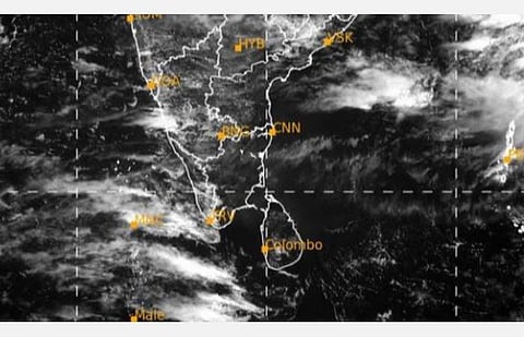 3 மாவட்டங்களில் மழை வாய்ப்பு: வானிலை ஆய்வு மையம் தகவல்