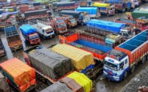 மோட்டார் வாகன விதிகளைத் திருத்துவதற்கான ஆலோசனைகள்: மத்திய அரசு வலியுறுத்தல்