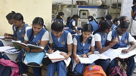 ஆந்திர மாநிலத்தில் 10-ம் வகுப்பு பொதுத்தேர்வு ரத்து