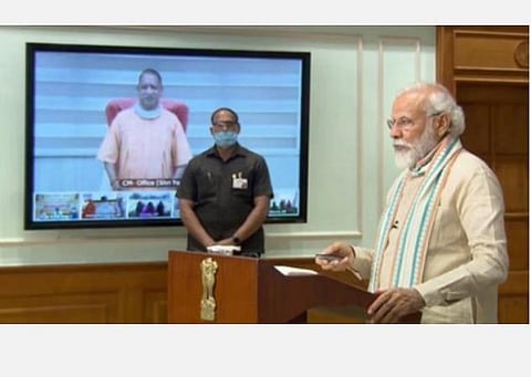 கரோனா வைரஸ் | வளர்ந்த அமெரிக்கா, ஐரோப்பாவை விடவும் உ.பி. யோகி அரசுதான் டாப்- பிரதமர் மோடி புகழாரம்