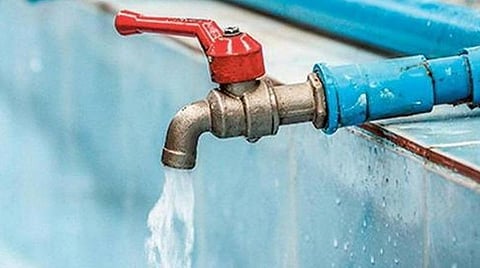 கழிவுநீர் கலந்த குடிநீரைக் குடித்த 25 பேருக்கு வாந்தி, வயிற்றுப்போக்கு