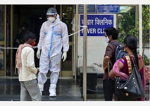 இந்தியாவில் ஒரேநாளில் 24,850 பேருக்குக் கரோனா; குணமடைந்தோர் எண்ணிக்கை 4,09,082; மரணமடைந்தோர் 613- சுகாதார அமைச்சகம்