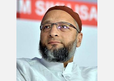 வேலையிழப்பு, புலம்பெயர் தொழிலாளர்கள் மரணங்களின் போது மோடியின் சேவை எங்கே போனது?- ஓவைஸி கேள்வி