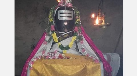 வாழ்க்கைக்கு வழி காட்டுவார் திருக்கோடீஸ்வரர்; மூன்று கோடி தேவதைகள், 12 ஆயிரம் ரிஷிகள் வழிபட்ட திருக்கோடிக்காவல்!