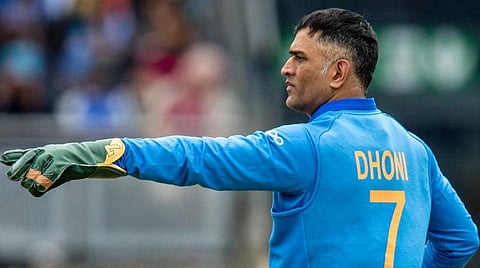 ‘தல’ தோனி: 7-ம் மனிதன்!