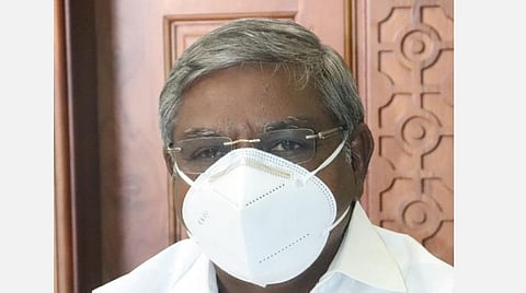 பிளீச்சிங் பவுடர் வாங்கியதில் முறைகேடு; குமரி ஆட்சியரிடம் திமுக எம்எல்ஏ ஆஸ்டின் மனு