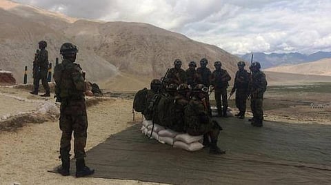 இந்திய, சீன ராணுவ அதிகாரிகள் மீண்டும் சந்தித்துப் பேச திட்டம்