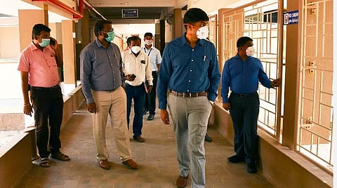 கரோனா நோயாளிகளுக்கு தனியார் மருத்துவமனைகளில் கூடுதல் படுக்கை வசதிகள்: தூத்துக்குடி ஆட்சியர் தகவல்