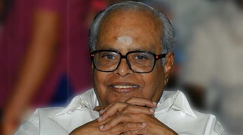 இயக்குநர் கே.பாலசந்தர் 90 ஆம் பிறந்த நாள் ஸ்பெஷல்: புதிய சிந்தனைகளின் பிதாமகன்!