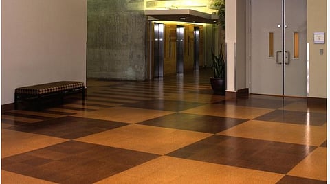 சுற்றுச்சூழலுக்கு உகந்த தக்கைத் தரை