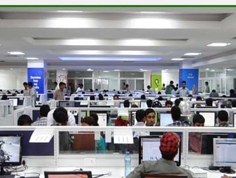 ஐடி நிறுவனங்கள் 50% பணியாளர்களுடன் இயங்க அரசு அனுமதி