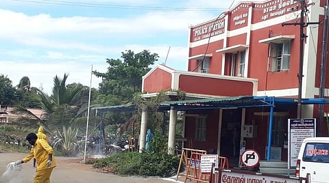 மூடப்பட்ட சூலூர் காவல் நிலையம்