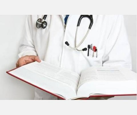 அனுபவப் பகிர்வு: கரோனாவும் - குட்டிப் பையனும் - குடல்வாலும் - அரசு மருத்துவரும்!