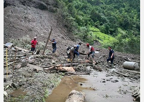 நேபாள வெள்ளம், நிலச்சரிவுக்கு 60 பேர் பலி; 41 பேர் மாயம்