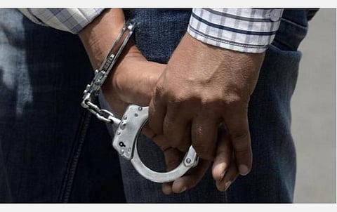 பெண் மர்மமாக உயிரிழந்த விவகாரம்: திமுக இளைஞரணி நிர்வாகி கைது