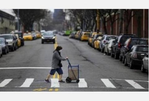 அமெரிக்க மாகாணங்களில் அதிகரிக்கும் கரோனா தொற்று