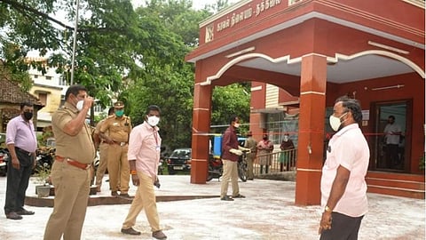 குமரியில் கரோனா பரவல் அதிகரிப்பு: தக்கலை காவல் நிலையம் மூடல்