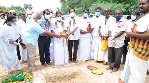 ரூ.14.50 கோடியில் உப்பாற்றை சீரமைத்து தடுப்பணை அமைக்கும் பணி: அமைச்சர் ஜி.பாஸ்கரன் தொடங்கி வைப்பு