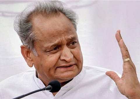 குடியரசுத் தலைவர் மாளிகைக்கு கூட செல்வேன்; பிரதமர் வீட்டிற்கும் செல்ல தயார்: அசோக் கெலோட் ஆவேசம்